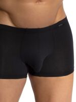 - "RED 1601 Comfortpants Black" 