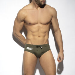 - "Europe Swim Briefs 2.0 - Khaky" 