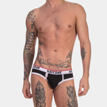 - "Kai Briefs Black/White" 