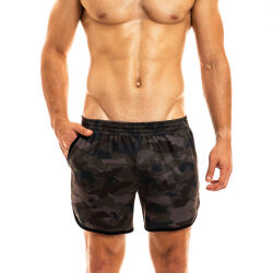 ����� "Capsule Training Short - Khaki" 